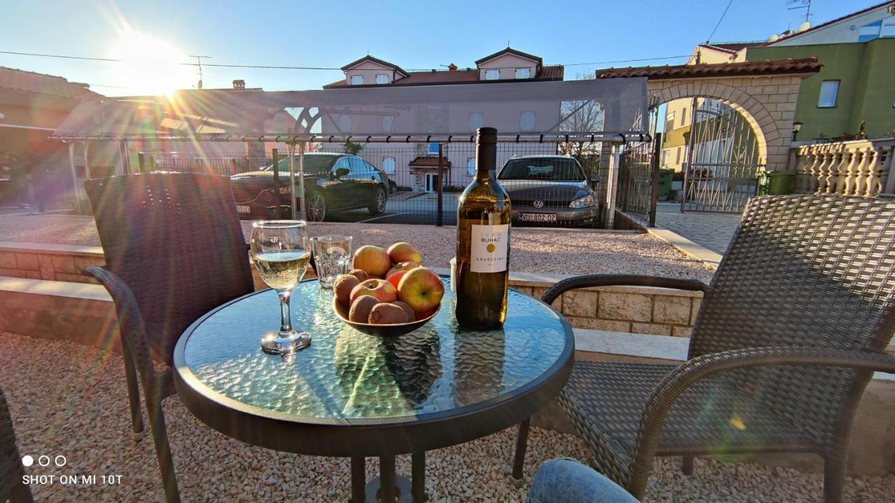 Apartments Marla بوريتش المظهر الخارجي الصورة