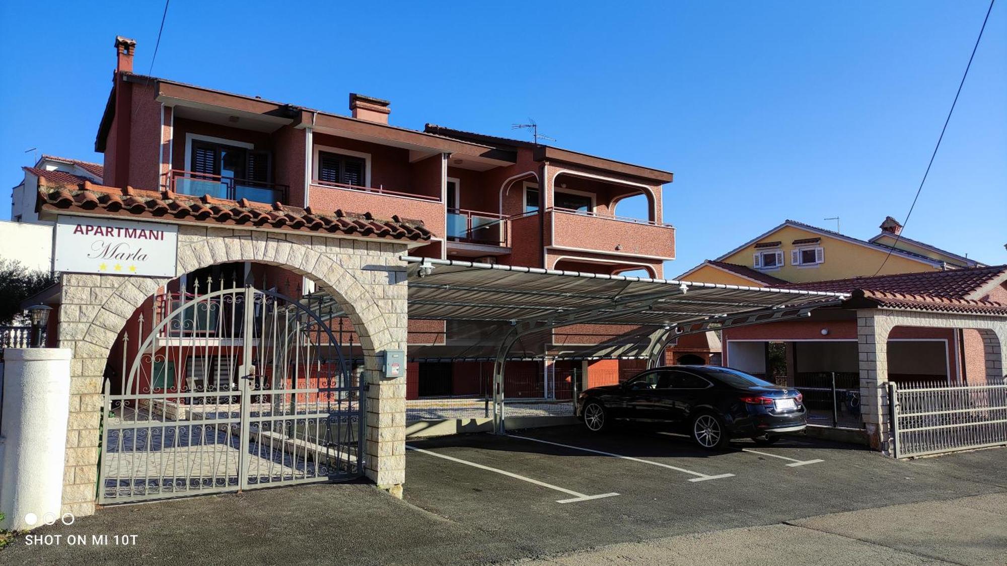 Apartments Marla بوريتش المظهر الخارجي الصورة