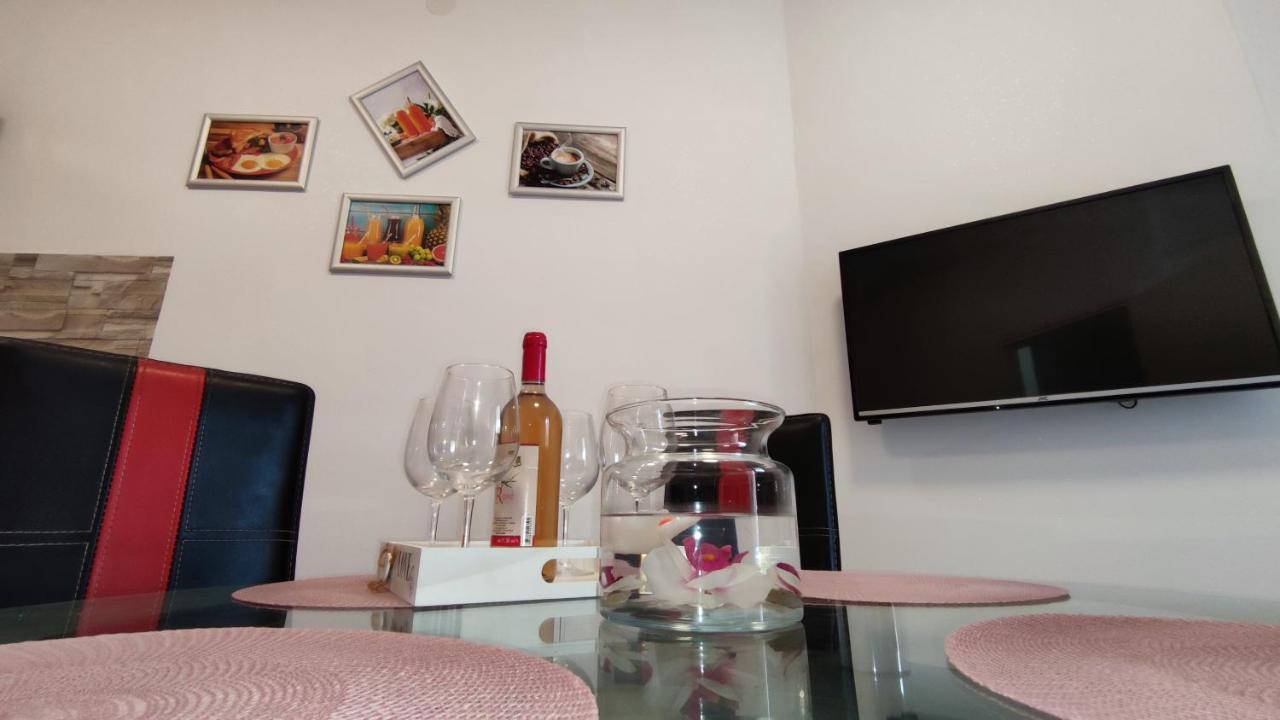 Apartments Marla بوريتش المظهر الخارجي الصورة